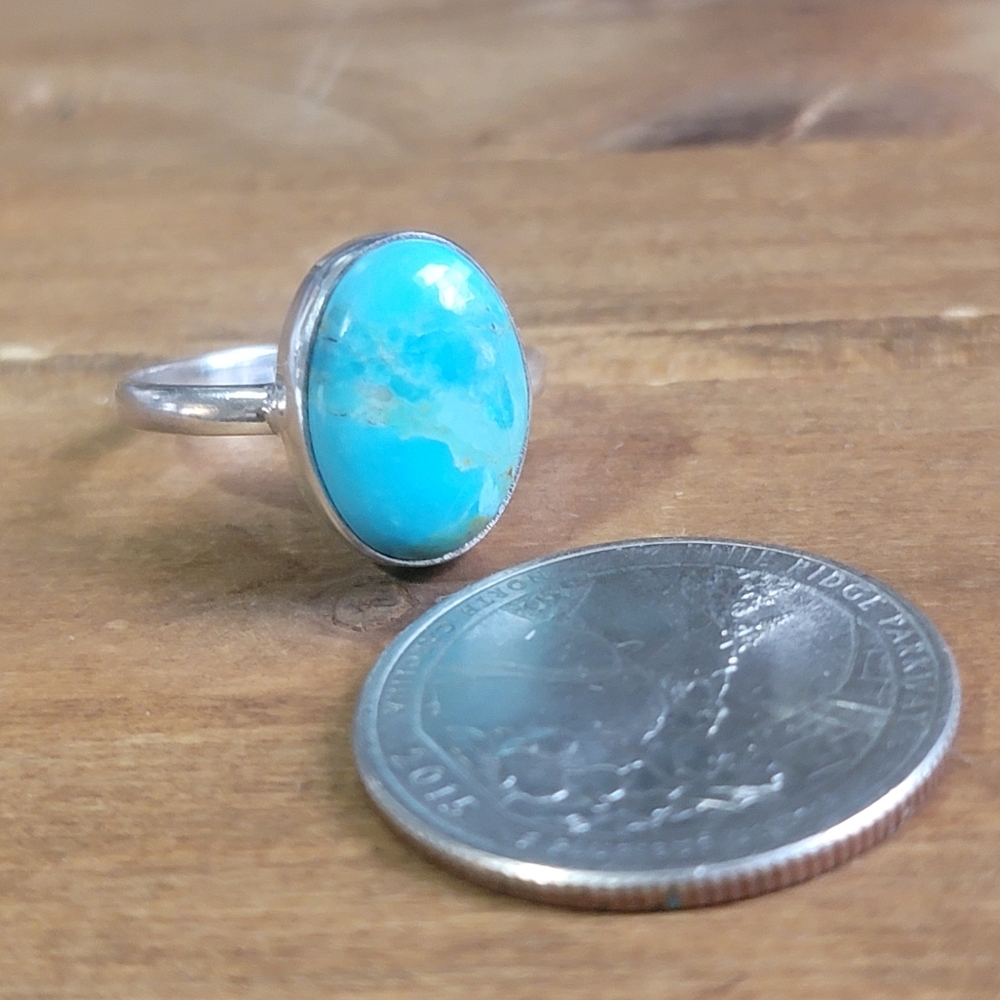 Native Turquoise Blue Oval Stone Ring - Picture 3 of 5